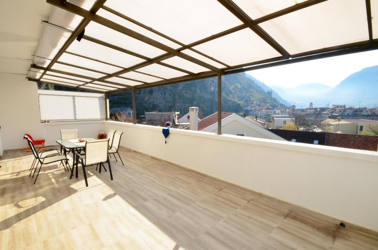 Tea Apartamento Kotor Exterior foto